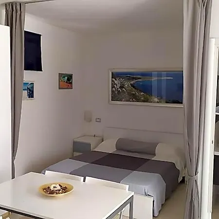 Lu Ientu House In Otranto, Baia Dei Turchi Area No02 3*